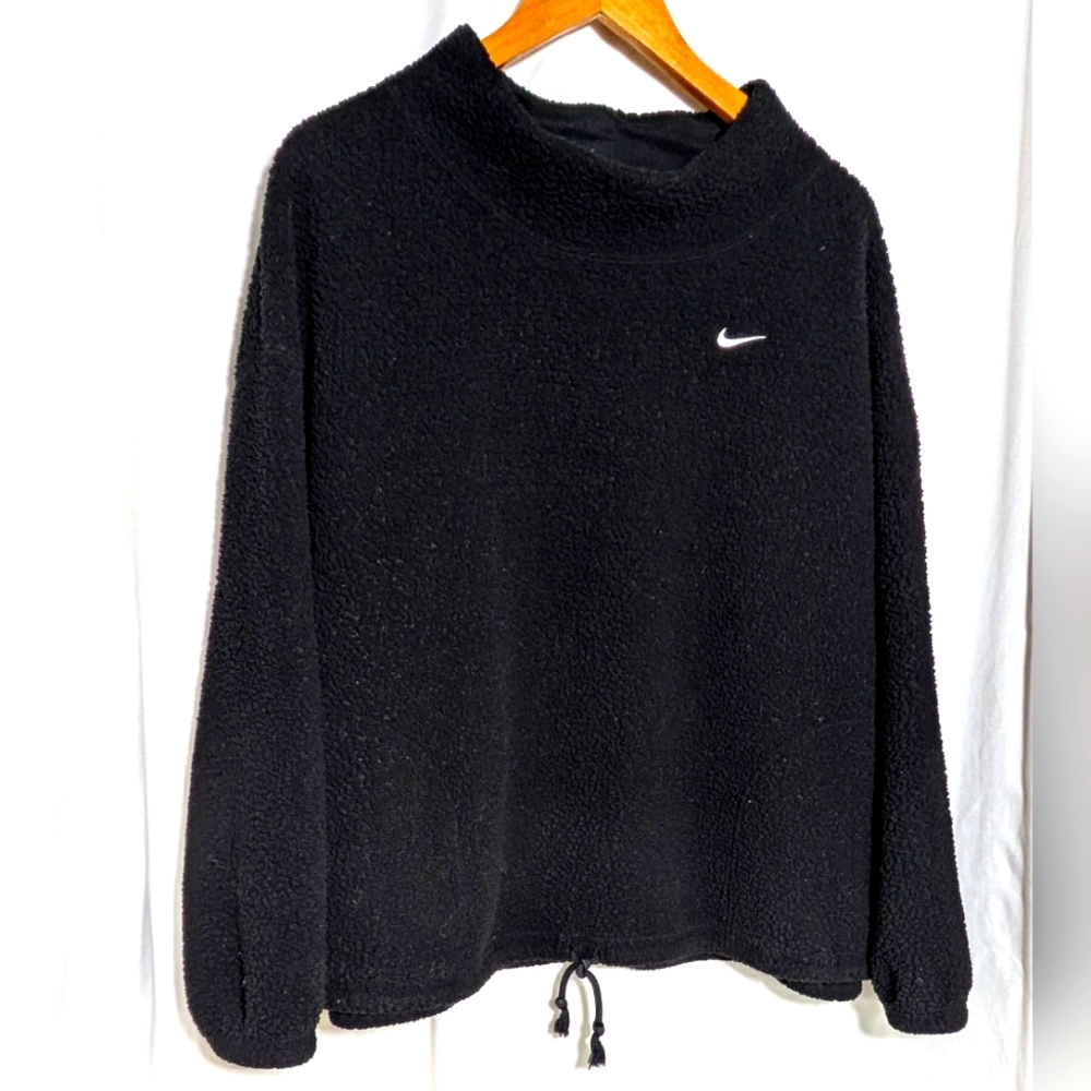 Nike Black Fleece Sweatshirt